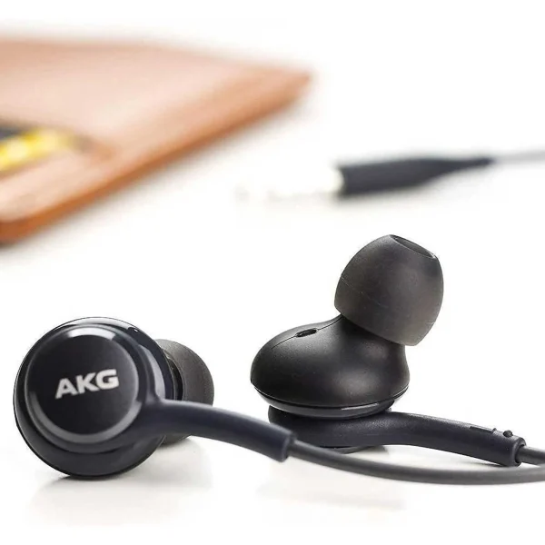 هندزفری AKG S10 Plus | جک 3.5mm، میکروفون، کنترل سه‌دکمه‌ای، طراحی سبک و مدرن