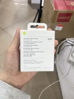 شارژر دیواری 20 وات اپل مدل B/A با فناوری PD، شارژ 50% در 30 دقیقه. سازگار با آیفون 11/12 و آی‌پدها. گواهی CE، وزن 80 گرم.