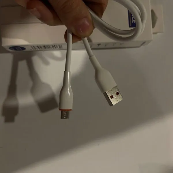 کابل microUSB 1 متری USB-A به microUSB با کانکتورهای فلزی و روکش پلاستیکی